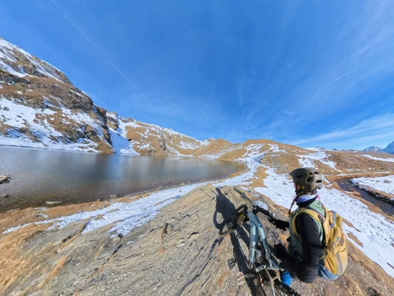 Coulisses de notre repérage du Queyras en VTTae 3 lacs malrif queyras sejour vtt electrique