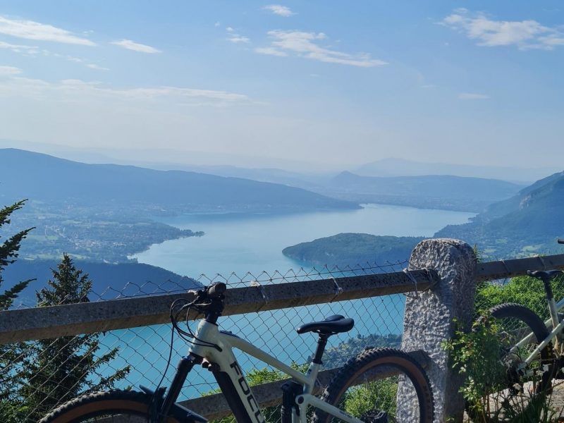 VTT col de la forclaz annecy montmin 1900x1200px (1) VTT col de la forclaz annecy montmin